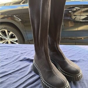 Camper Tencel Black Ribbed Women’s Boots - sz 7